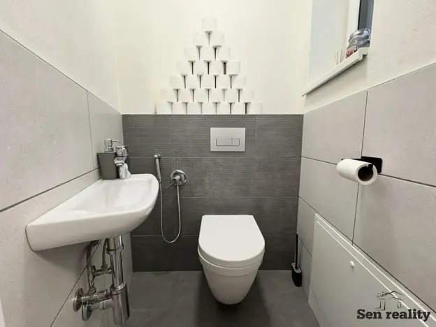 Pronájem bytu 2+kk, Kolín, Zengrova, 37 m2
