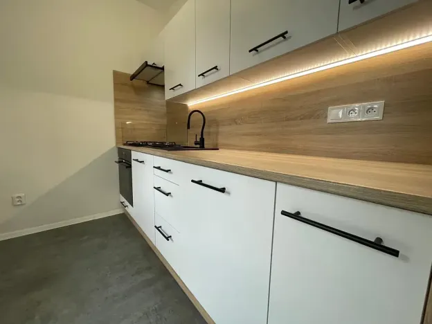 Pronájem bytu 2+1, Třinec, Dukelská, 60 m2