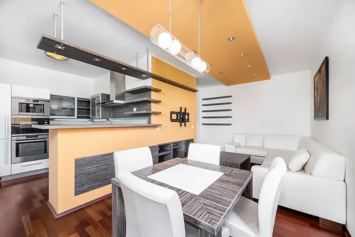 Prodej bytu 2+kk, Praha - Malešice, Ungarova, 51 m2