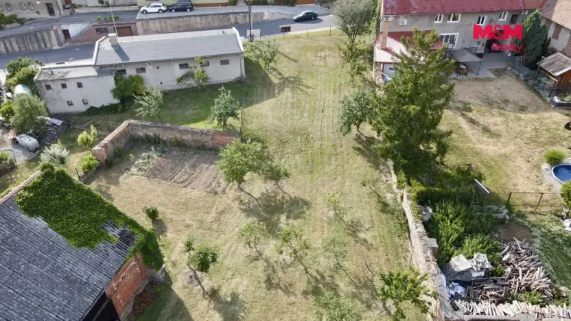 Prodej pozemku pro bydlení, Buk, 590 m2