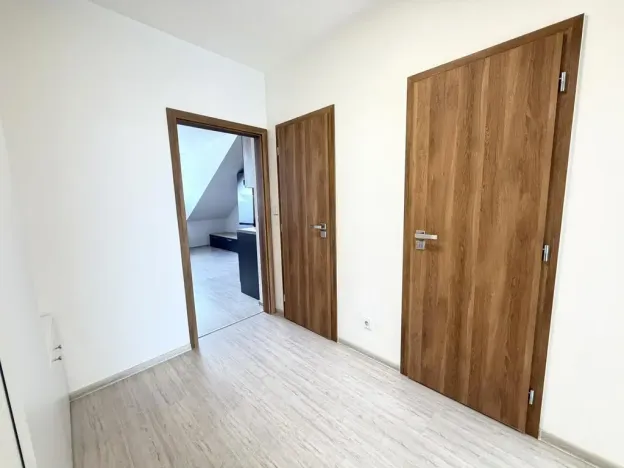 Pronájem bytu 2+kk, Brno - Židenice, Letní, 56 m2