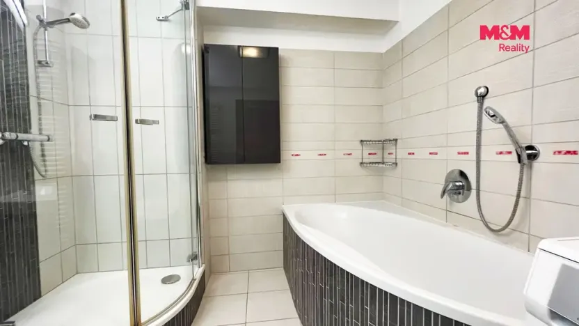 Pronájem bytu 3+kk, Polešovice, 94 m2