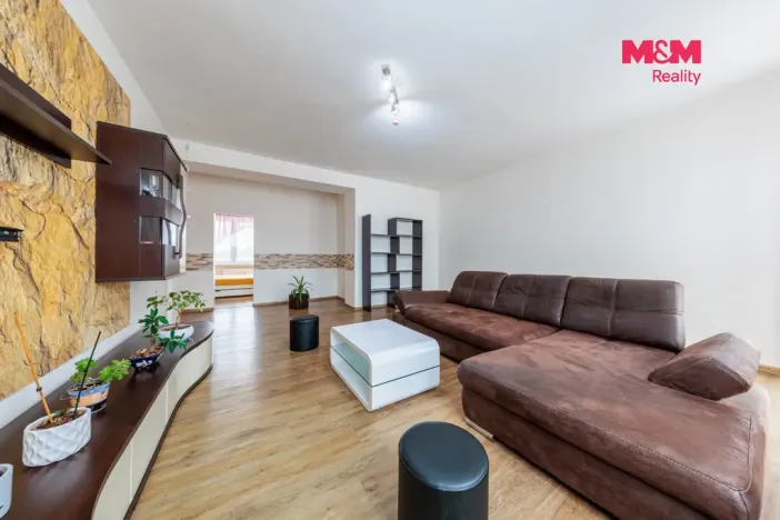 Prodej bytu 3+1, Hranice, Vítězná, 63 m2