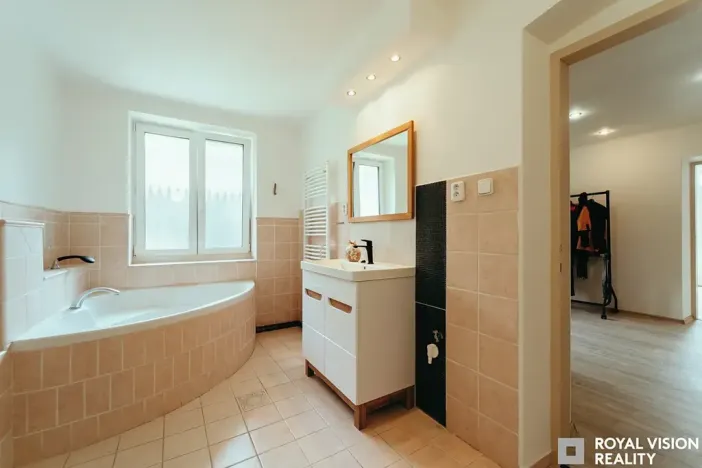 Prodej rodinného domu, Frýdlant nad Ostravicí, 265 m2