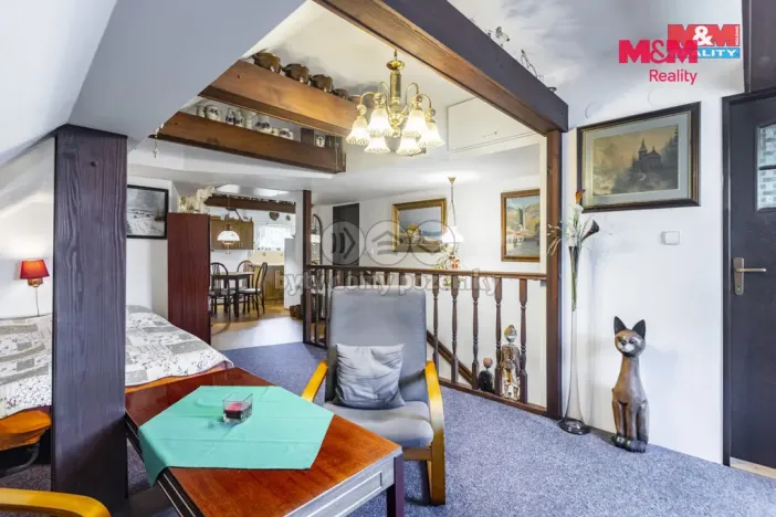 Prodej rodinného domu, Deštné v Orlických horách, 590 m2