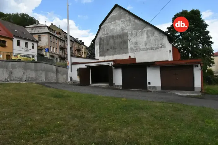 Pronájem garáže, Jáchymov, třída Dukelských hrdinů, 36 m2