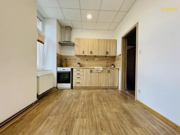 Pronájem bytu 2+1, Třebíč, Heliadova, 56 m2