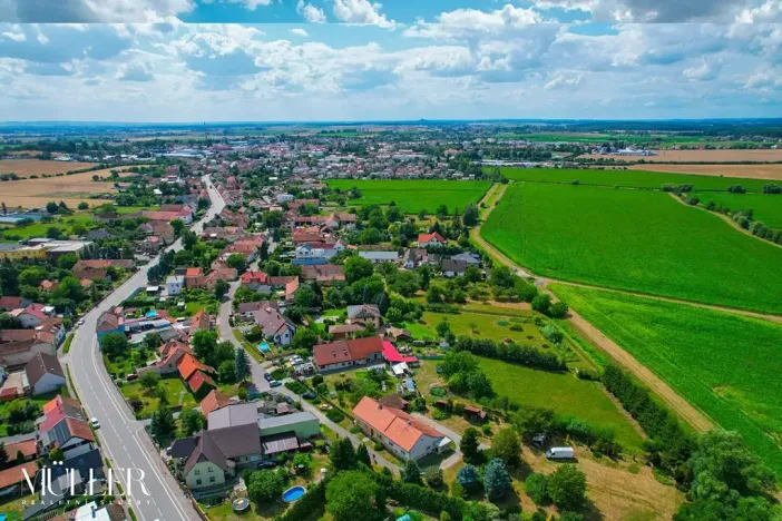 Prodej rodinného domu, Holice, Vrchlického, 228 m2