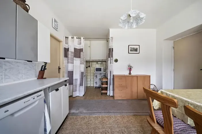 Prodej rodinného domu, Holice, Vrchlického, 228 m2