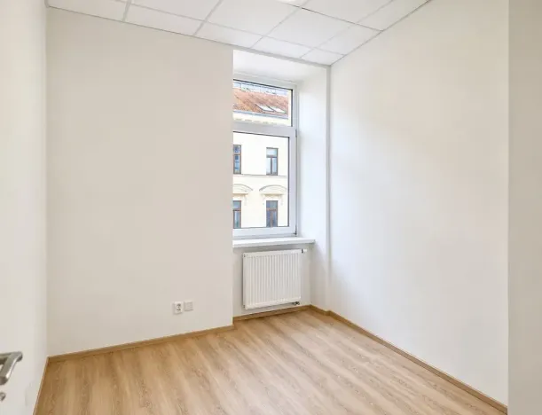 Pronájem bytu 2+kk, Brno, Kounicova, 37 m2