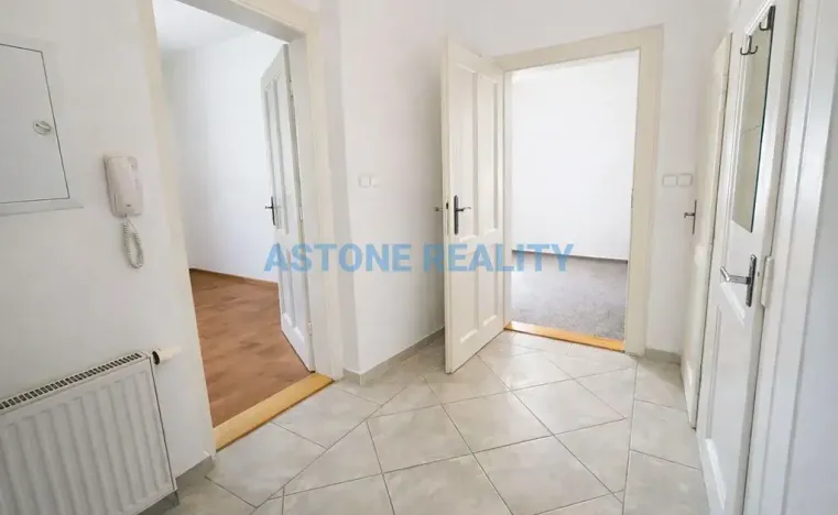 Pronájem bytu 3+kk, Praha - Strašnice, Nad vodovodem, 66 m2