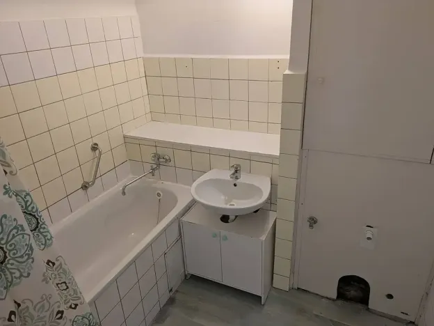 Prodej bytu 3+1, Opava, Edvarda Beneše, 74 m2
