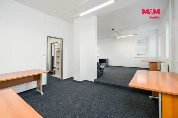 Pronájem kanceláře, Ústí nad Labem - Klíše, V Zahrádkách, 63 m2