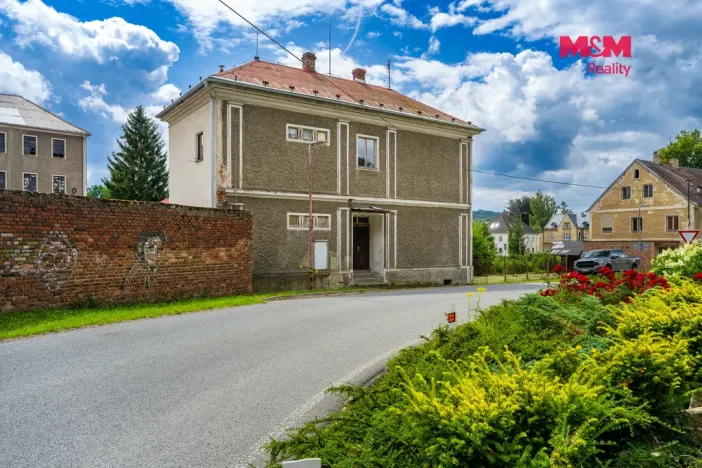 Prodej rodinného domu, Jindřichovice pod Smrkem, 234 m2