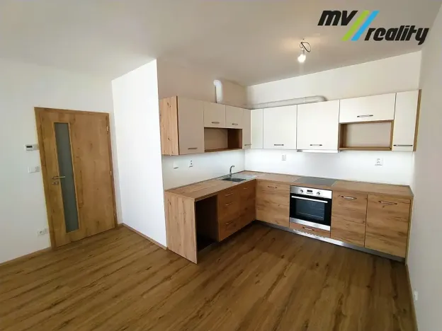 Pronájem bytu 2+kk, Nymburk, Zámečnická, 52 m2