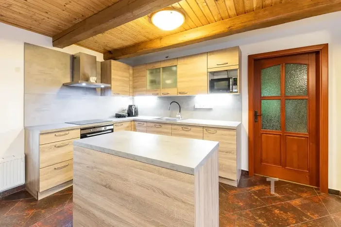 Prodej rodinného domu, Rostěnice-Zvonovice, 416 m2