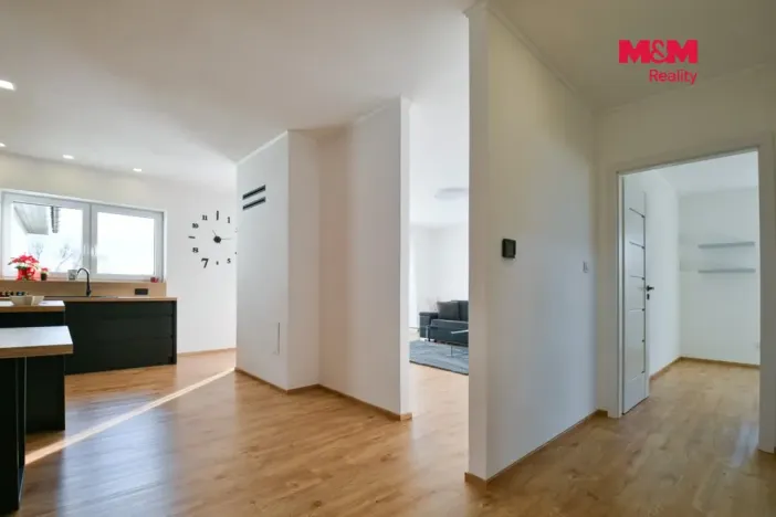 Prodej rodinného domu, Valy, Pod Lesem, 114 m2