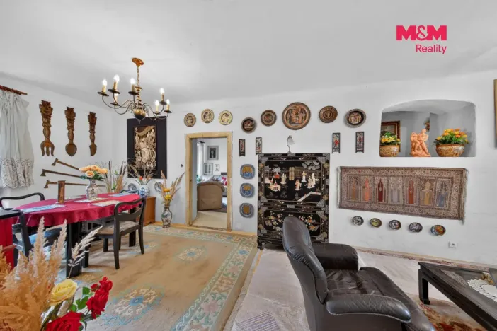 Prodej rodinného domu, Uzeničky - Černívsko, 163 m2