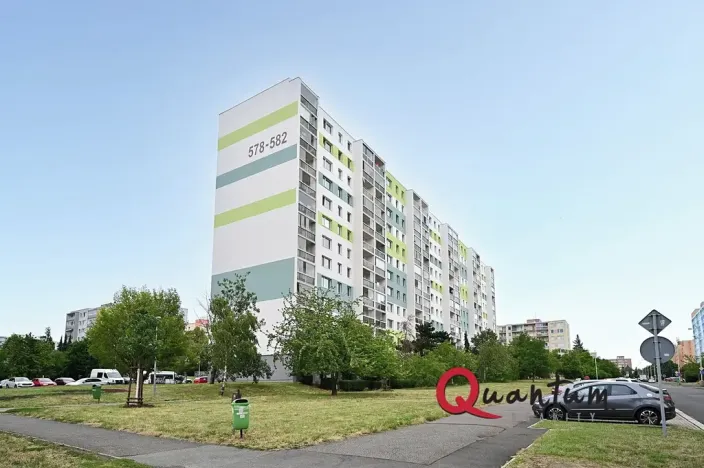 Pronájem bytu 1+kk, Praha - Troja, Sosnovecká, 28 m2