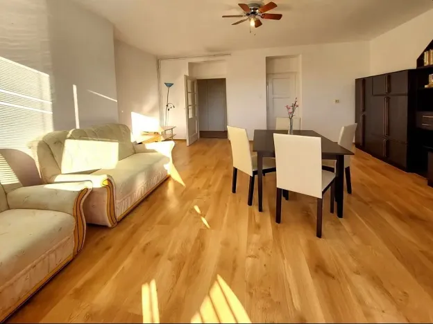 Pronájem bytu 2+1, Kuřim, Bezručova čtvrť, 66 m2