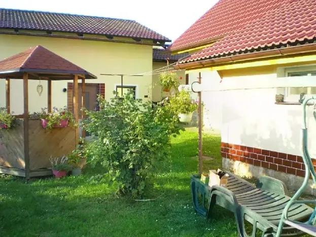 Pronájem rodinného domu, Vřesník, 315 m2