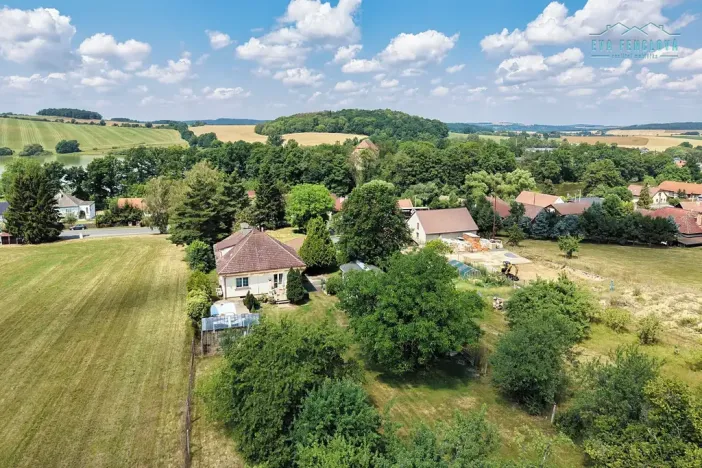 Prodej rodinného domu, Chocenice, 299 m2