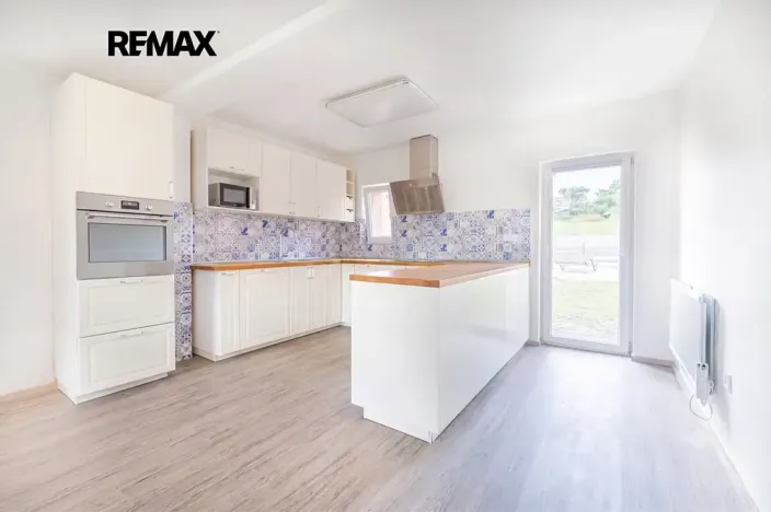 Prodej rodinného domu, Vážany, 217 m2