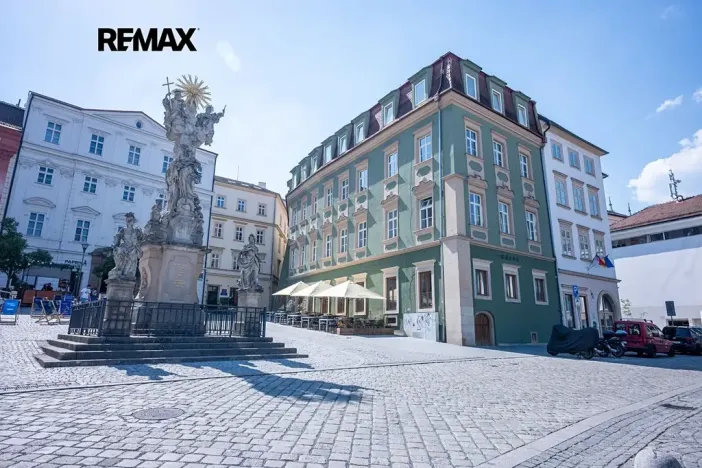 Pronájem kanceláře, Brno, Zelný trh, 102 m2