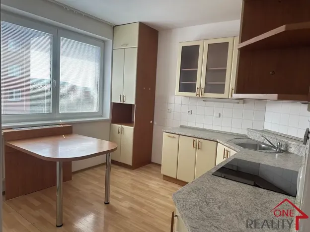 Prodej bytu 2+kk, Zlín, Podlesí V, 55 m2