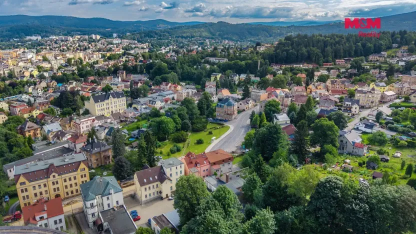 Prodej garáže, Jablonec nad Nisou, 75 m2