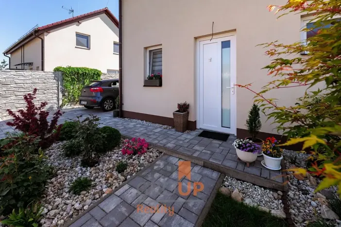 Prodej rodinného domu, Opatovice nad Labem, K Dubovce, 80 m2