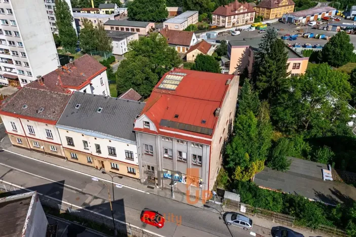 Prodej rodinného domu, Náchod, Jugoslávská, 1200 m2