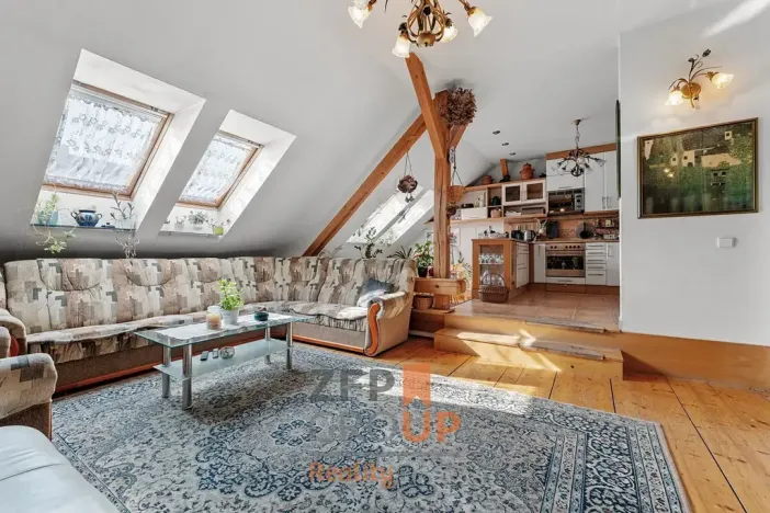 Prodej bytu 4+kk, Praha - Holešovice, Šternberkova, 117 m2