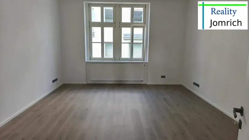 Pronájem bytu 2+1, Liberec, Moskevská, 80 m2