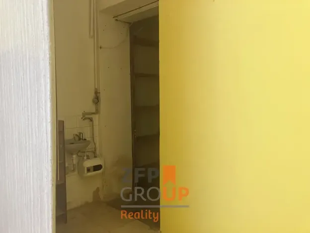 Pronájem obchodního prostoru, Moravské Budějovice, nám. ČSA, 47 m2