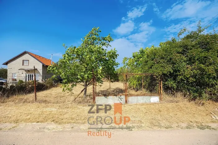 Prodej zahrady, Znojmo, 1372 m2