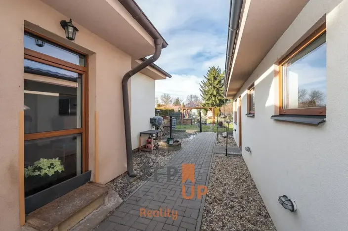 Prodej rodinného domu, Rajhradice, Hlavní, 150 m2