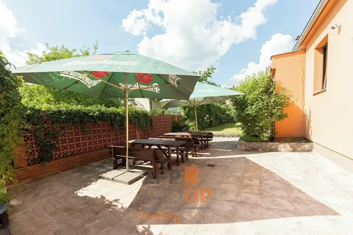 Prodej ubytování, Lysice, nám. Osvobození, 1400 m2