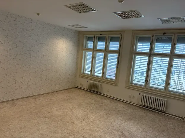 Pronájem kanceláře, Praha - Nové Město, Spálená, 34 m2