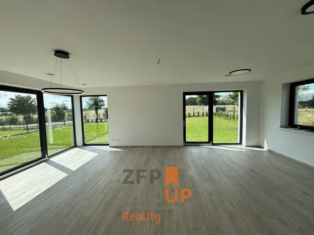Prodej rodinného domu, Dříteč, 228 m2