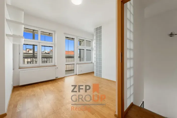 Prodej bytu 3+kk, Praha - Holešovice, Jateční, 61 m2