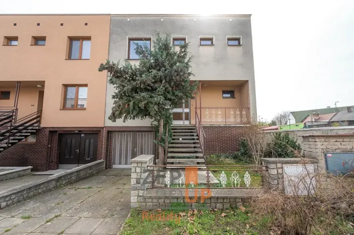 Prodej rodinného domu, Němčice nad Hanou, Nová, 300 m2