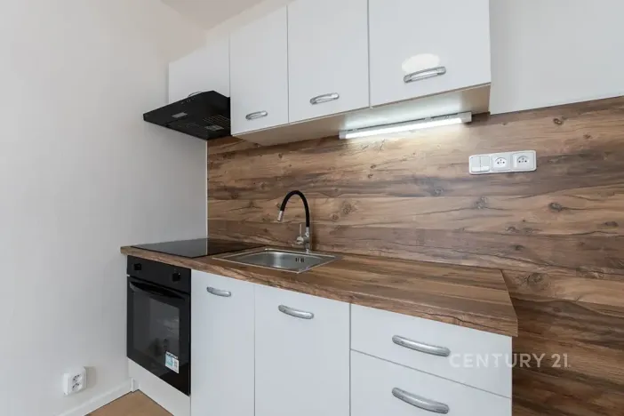 Pronájem bytu 2+kk, Most, Lidická, 33 m2