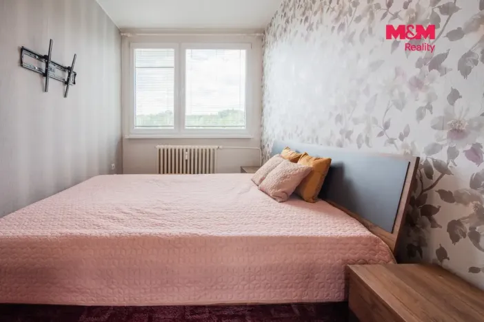 Pronájem bytu 3+1, Broumov - Olivětín, Dukelská, 57 m2