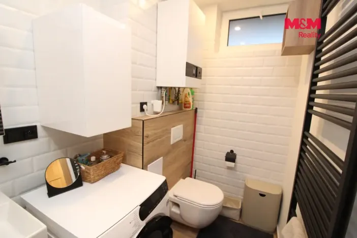 Pronájem bytu 2+1, Měšice, Revoluční, 42 m2
