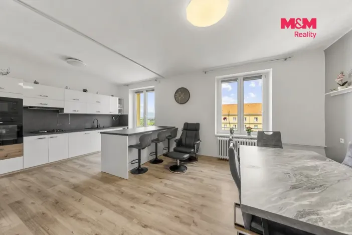 Prodej bytu 3+1, Most, tř. Budovatelů, 76 m2