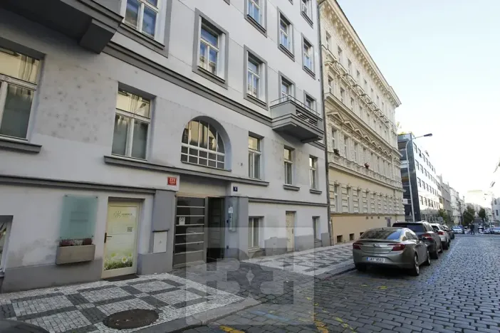 Pronájem bytu 2+kk, Praha - Vinohrady, Balbínova, 60 m2