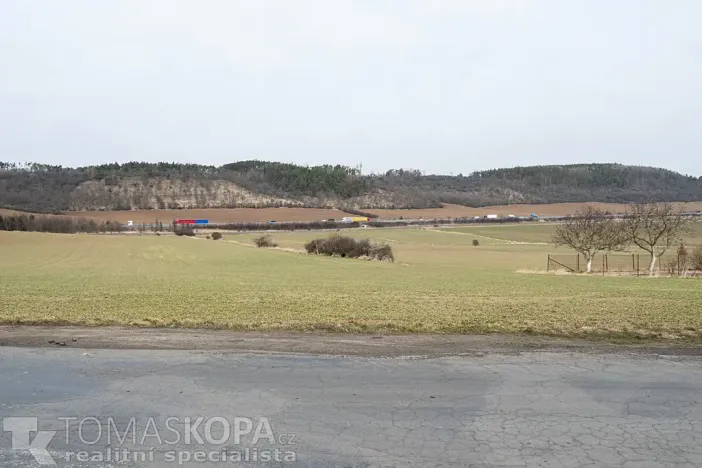 Prodej pozemku pro bydlení, Chlustina, 3708 m2