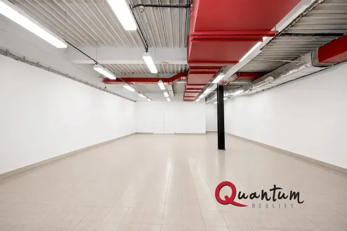 Pronájem skladu, Praha - Modřany, Obchodní náměstí, 140 m2