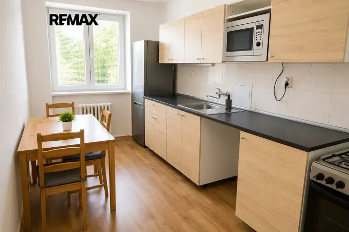 Pronájem bytu 2+1, Kladno, Vrchlického, 60 m2